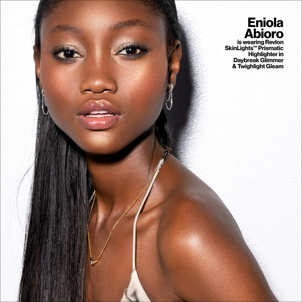 REVLON Skinlights, iluminación diurna para destacar rasgos con brillo natural.