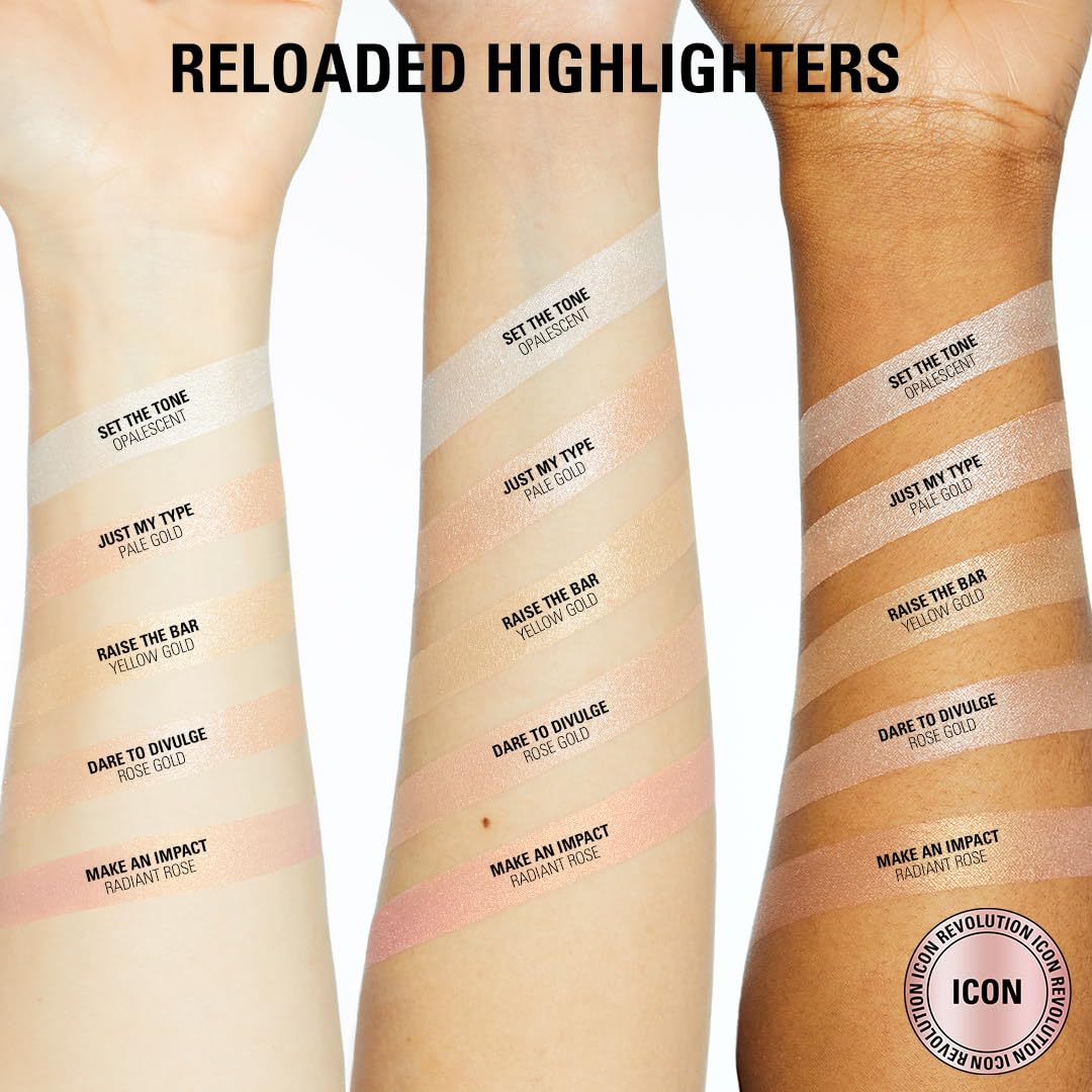Revolution Reloaded Highlighter iluminación del puente de la nariz para un perfil definido.