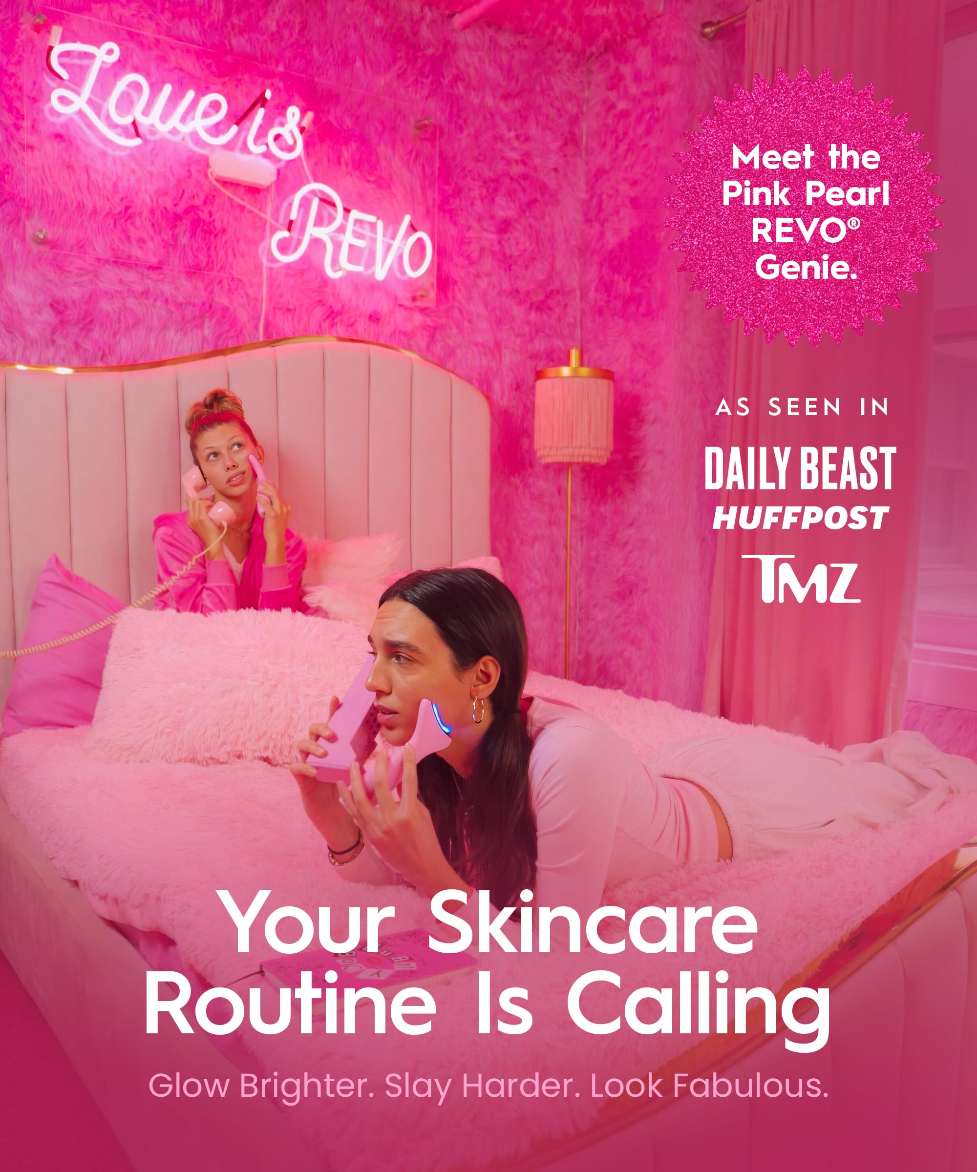 REVO Genie aplica calor suave para una experiencia calmante durante el masaje facial.