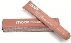Rhode Brillo Tinte Labial: aplicación suave con color translúcido y beneficio hidratante.
