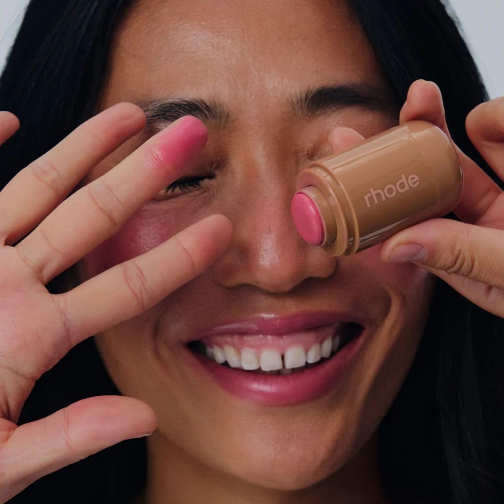 Brillo suave y natural con Rhode rubor rosado