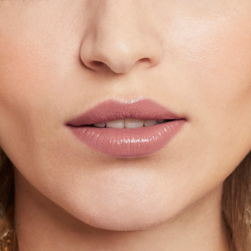 Provocalips color duradero de 16 horas en labios definidos.