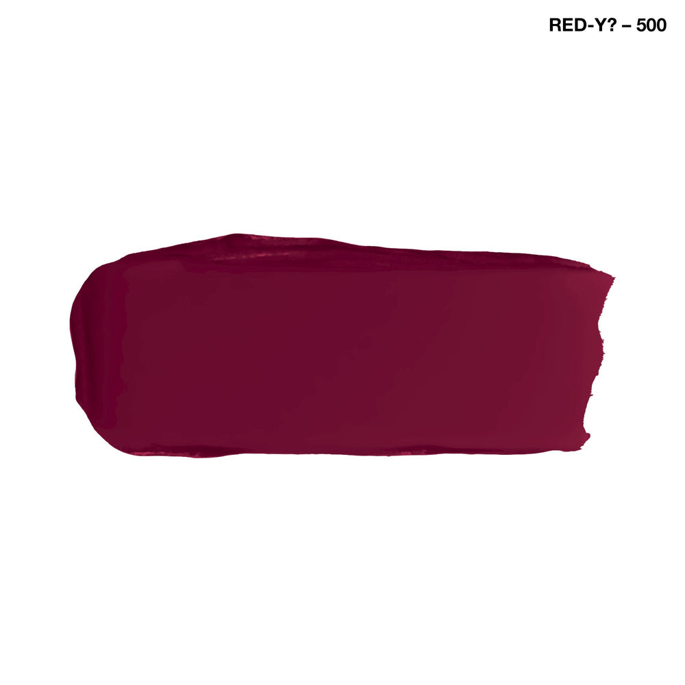 Rimmel labial de acabado duradero aplicación suave para labios.