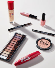 Rimmel labial líquido mate, foco en beso, acabado resistente al agua en Latido.