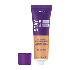 Rimmel Stay Matte Mousse muestra textura aireada para comodidad diaria.