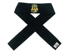 Ripple Junction Cobra Kai headband con logo, ideal para cosplay.