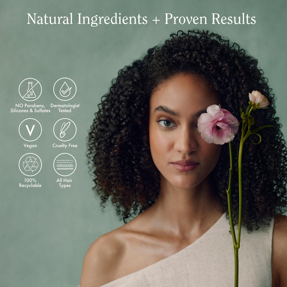 Rizos Curls Biotin Conditioner aplicación diaria para cabello saludable.