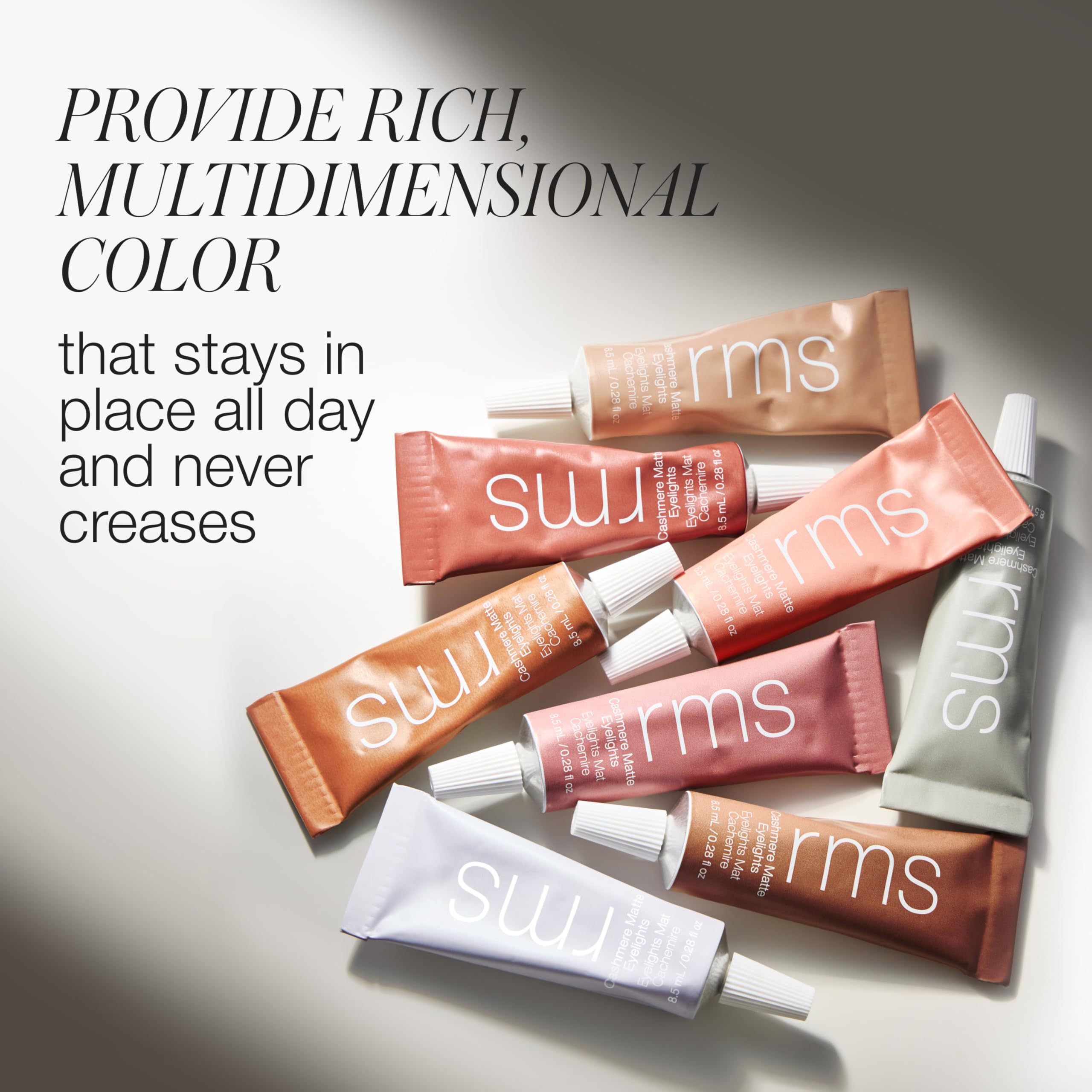 RMS Beauty Cashmere Matte Eyelights emballage aluminium recyclé et sans talc ni silicone.