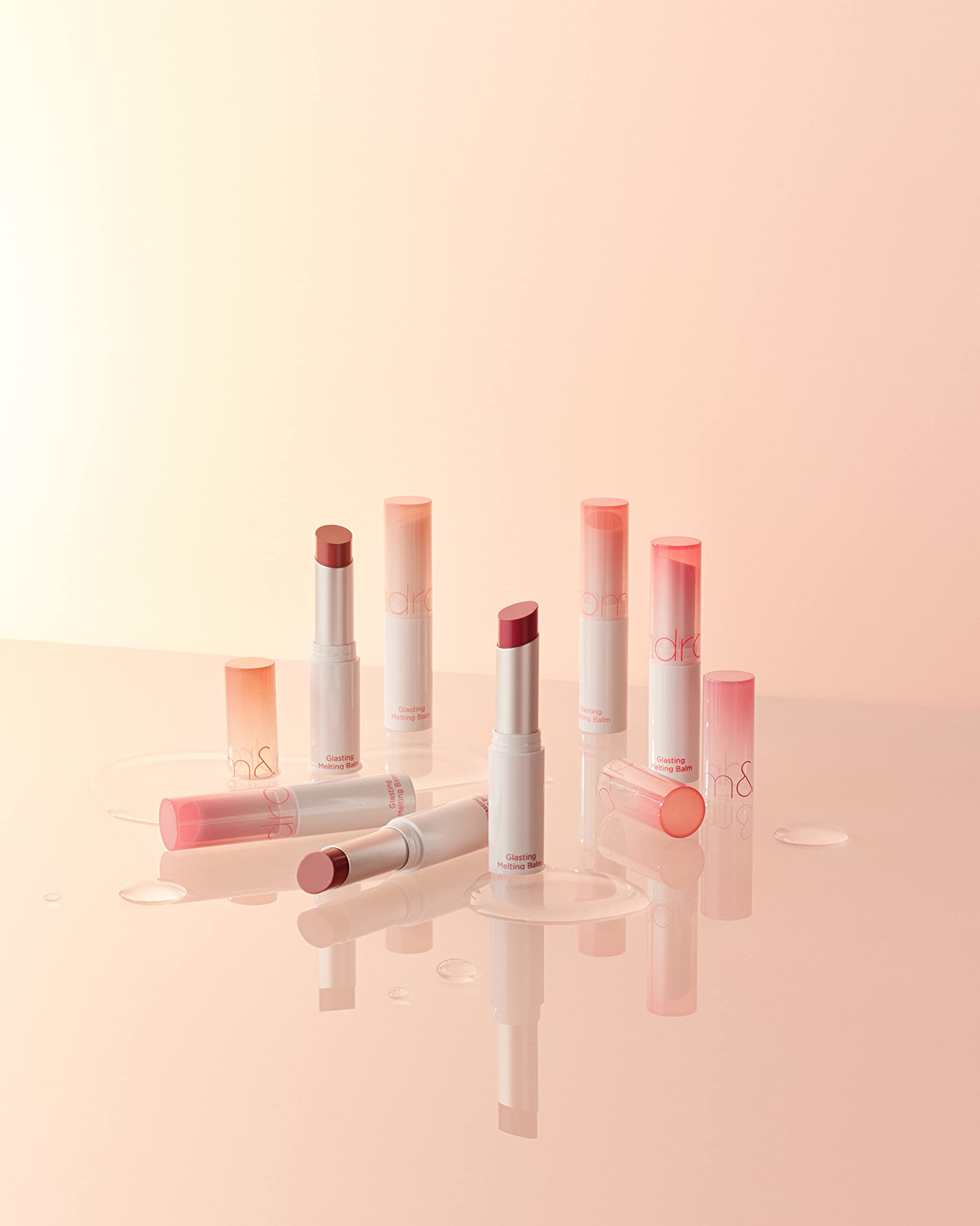 Rom&nd GLASTING MELTING BALM Kaya Fig envase vegano y limpio.