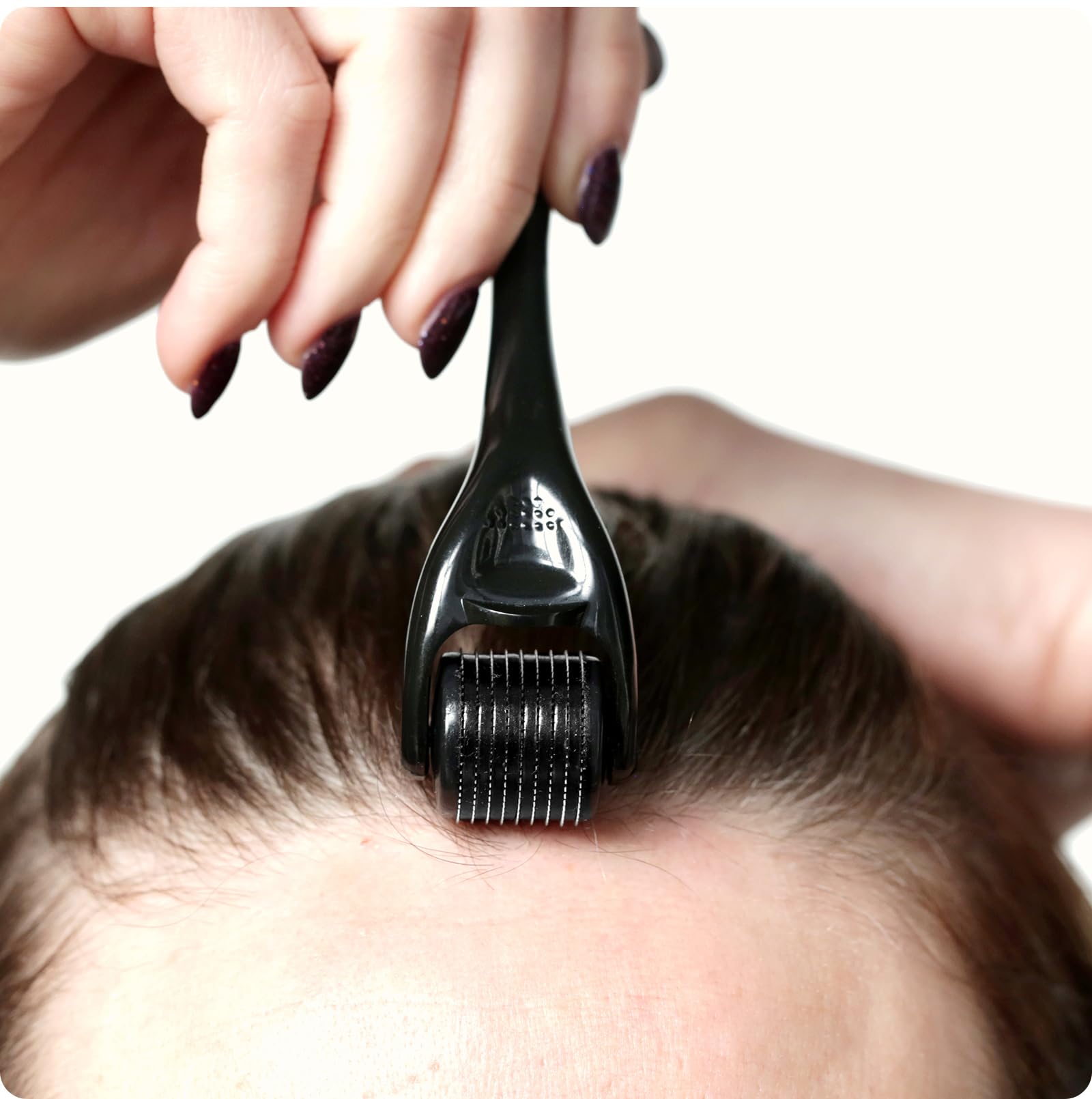 ROSELYNBOUTIQUE Rodillo de microagujas cabello: favorece la absorción de productos.
