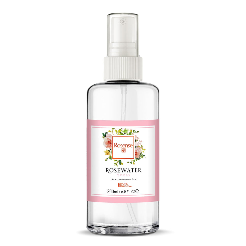 Detalle de la destilación de damascena para Rosense, aroma floral suave.