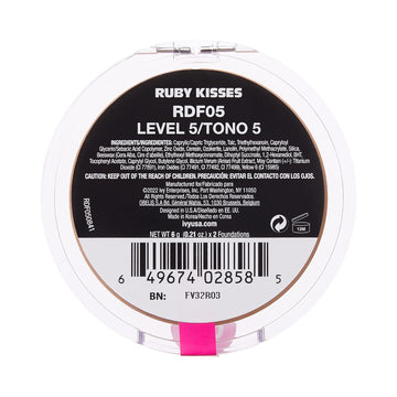 Ruby Kisses 3D Face Creator: producto multifunción para base y corrector.