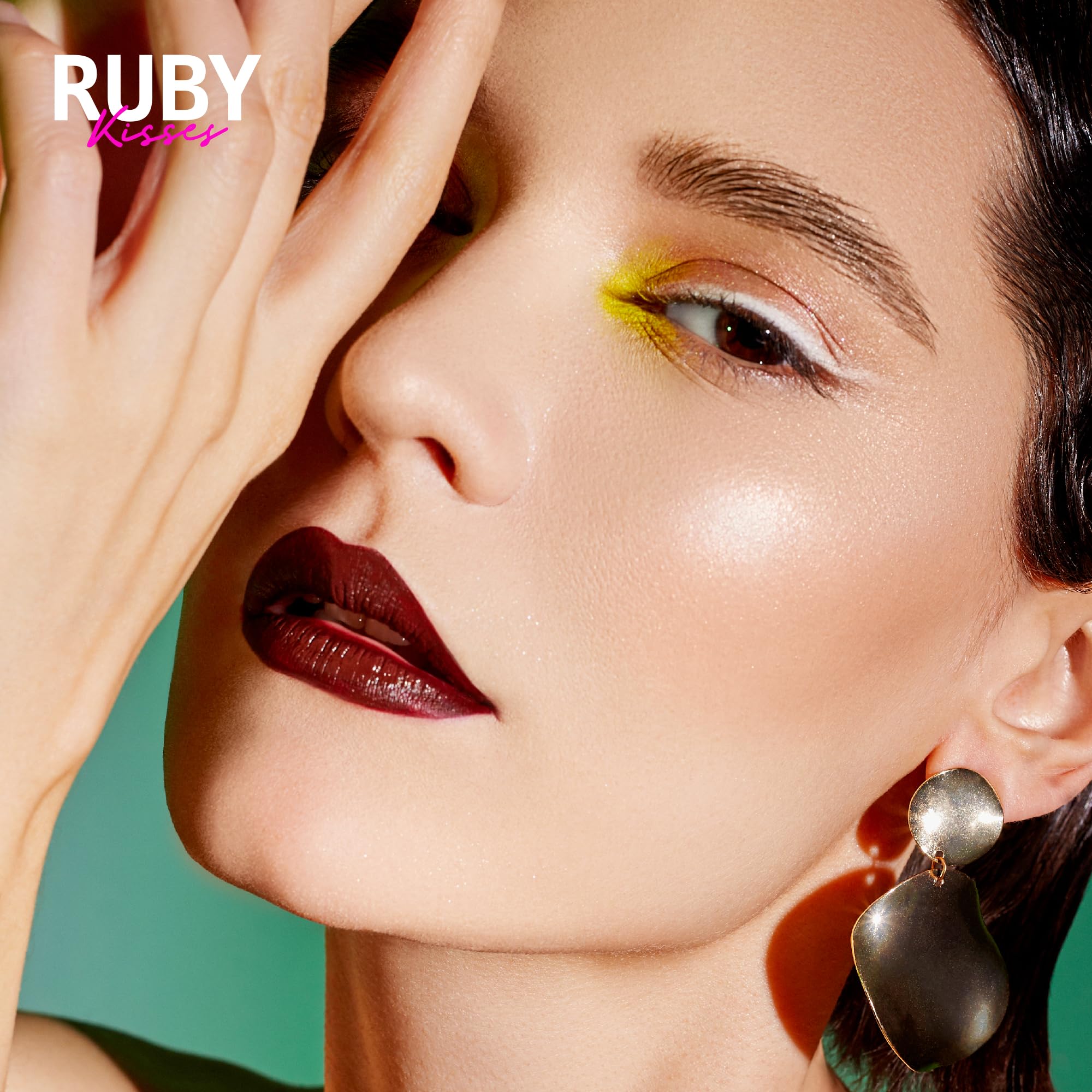 Ruby Kisses definición precisa para looks diarios.