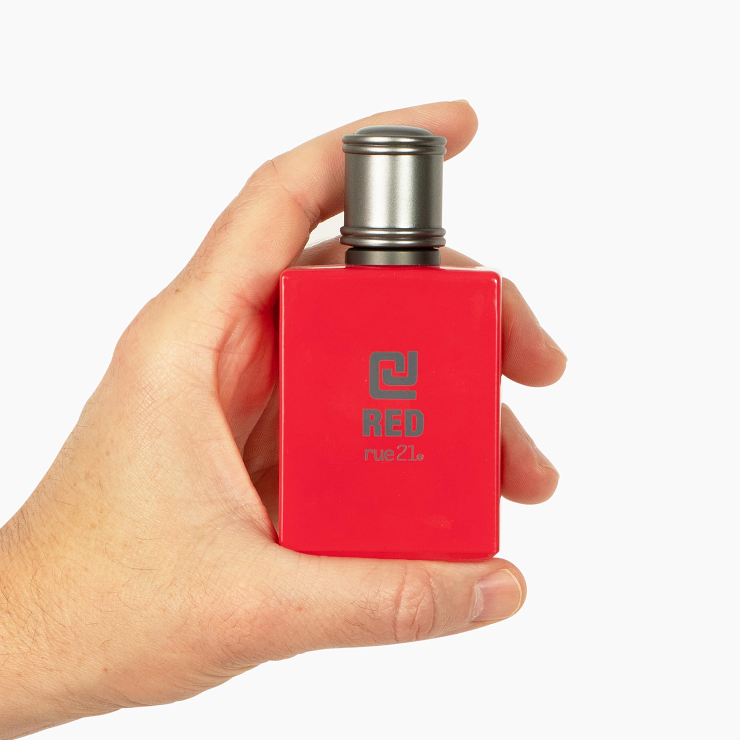 Frasco de Rue 21 CJ Red, diseño y presenta un aroma audaz.
