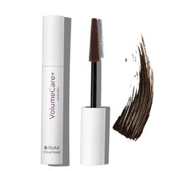 Rumi Cosmetiques VolumeCare+ muestra la brocha precisa para una aplicación uniforme.