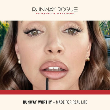Runway Rogue se usa para delinear o rellenar, creando un look completo.