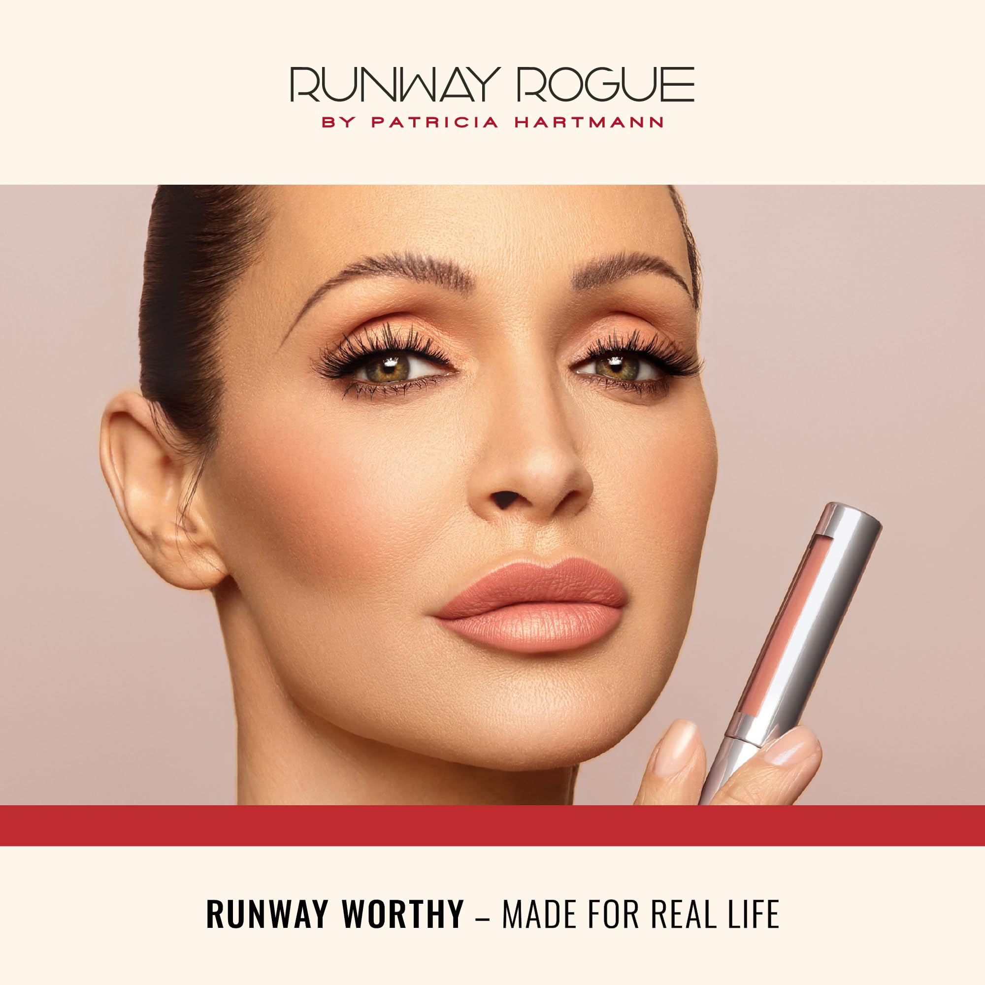 Runway Rogue Silk Glam Trophy Wife, usage quotidien élégant et sophistiqué.