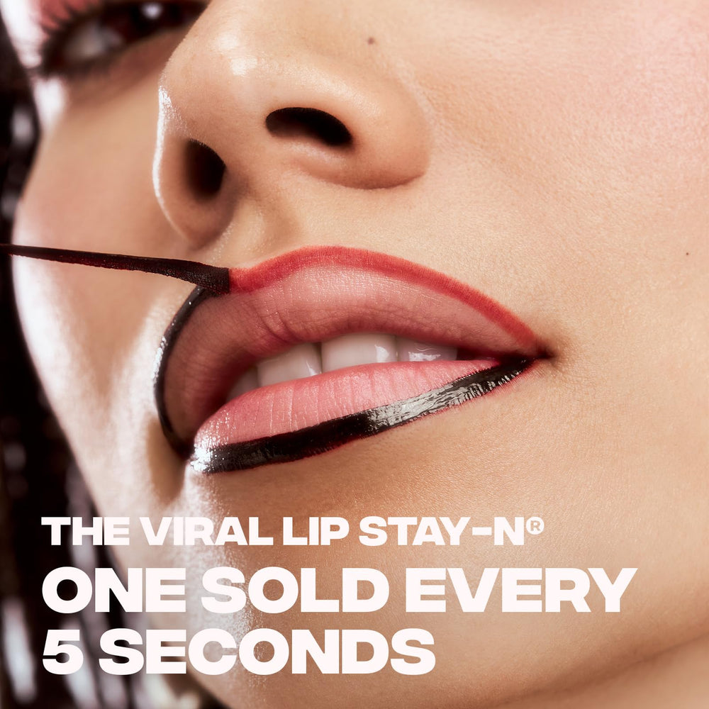 Sacheu STAY-N ácido hialuronico: labios hidratados y color duradero.