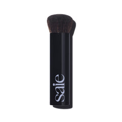 Saie The Base Foundation Brush para aplicación líquida suave y uniforme