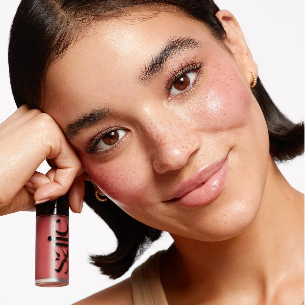 Saie Dew Liquid Blush ingredientes regaliz saúco y onagra para radiancia
