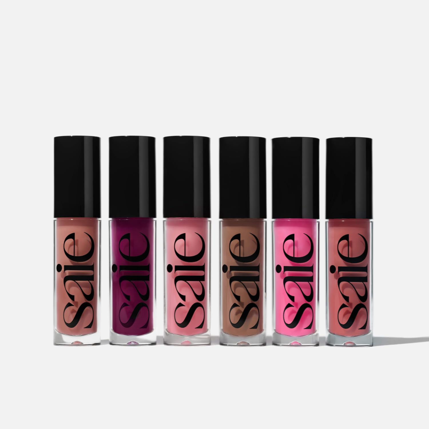 Saie Glossybounce está libre de parabenos y fragancias sintéticas, ideal para piel sensible.