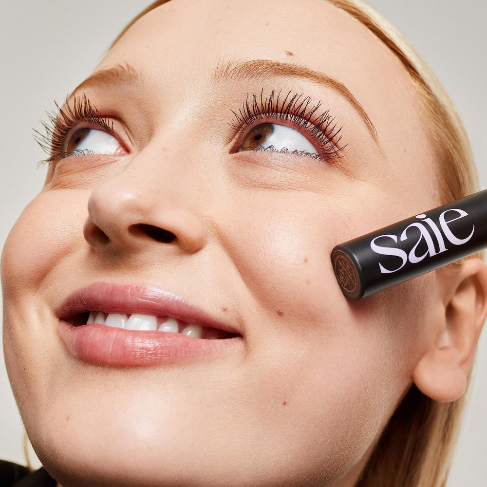 Saie Mascara 101: versión libre de crueldad, sin parabenos ni fragancias sintéticas.