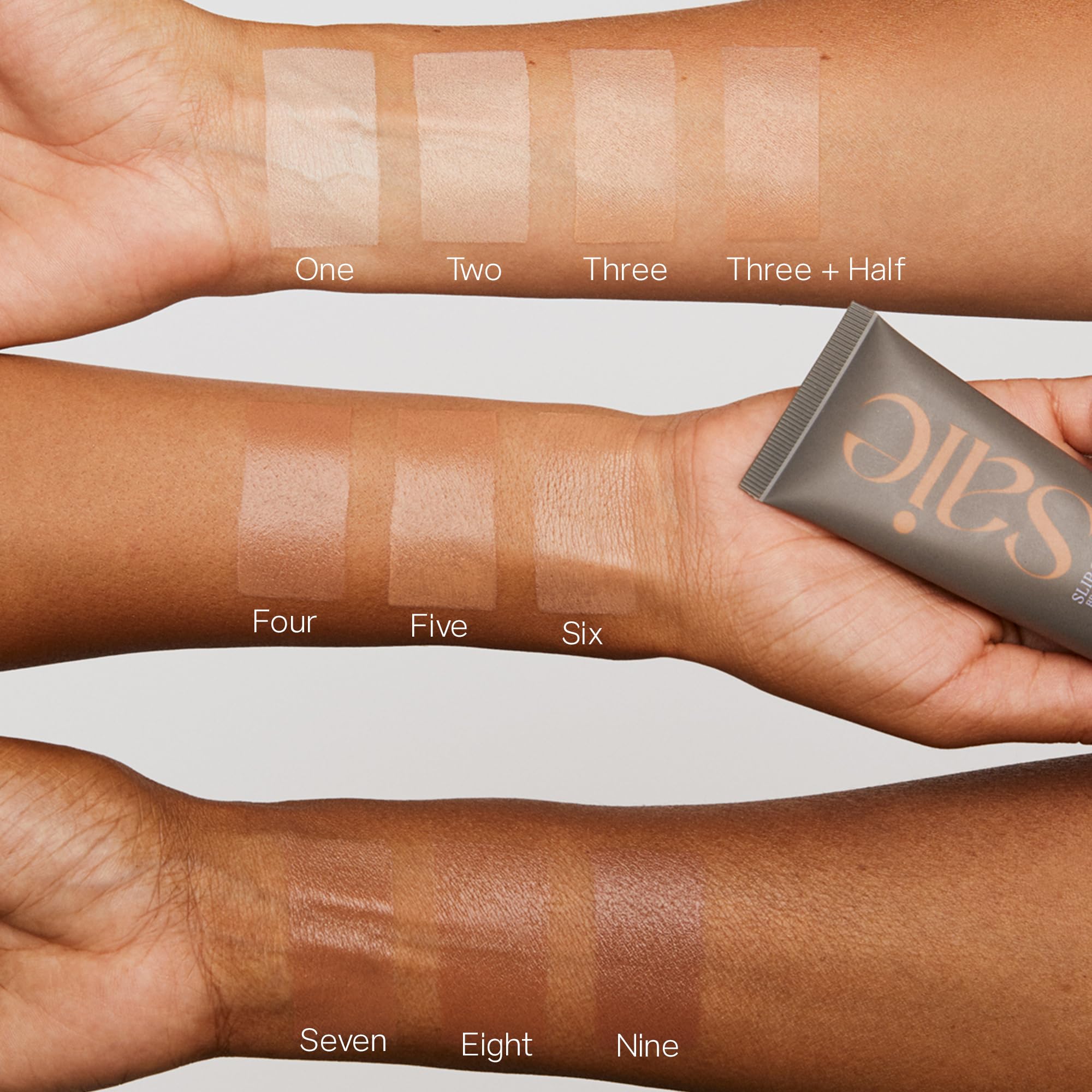 Saie Slip Tint ingredientes hidratantes que mantienen la piel suave