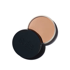 Saie Sun Melt bronzer crème – application veloutée pour un éclat naturel.