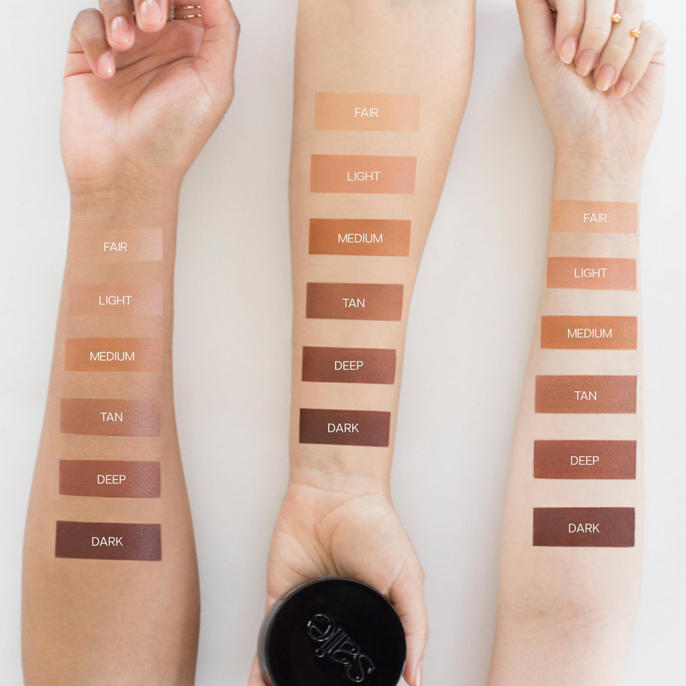 Ingrédients soignés de Sun Melt pour nourrir et protéger la peau.