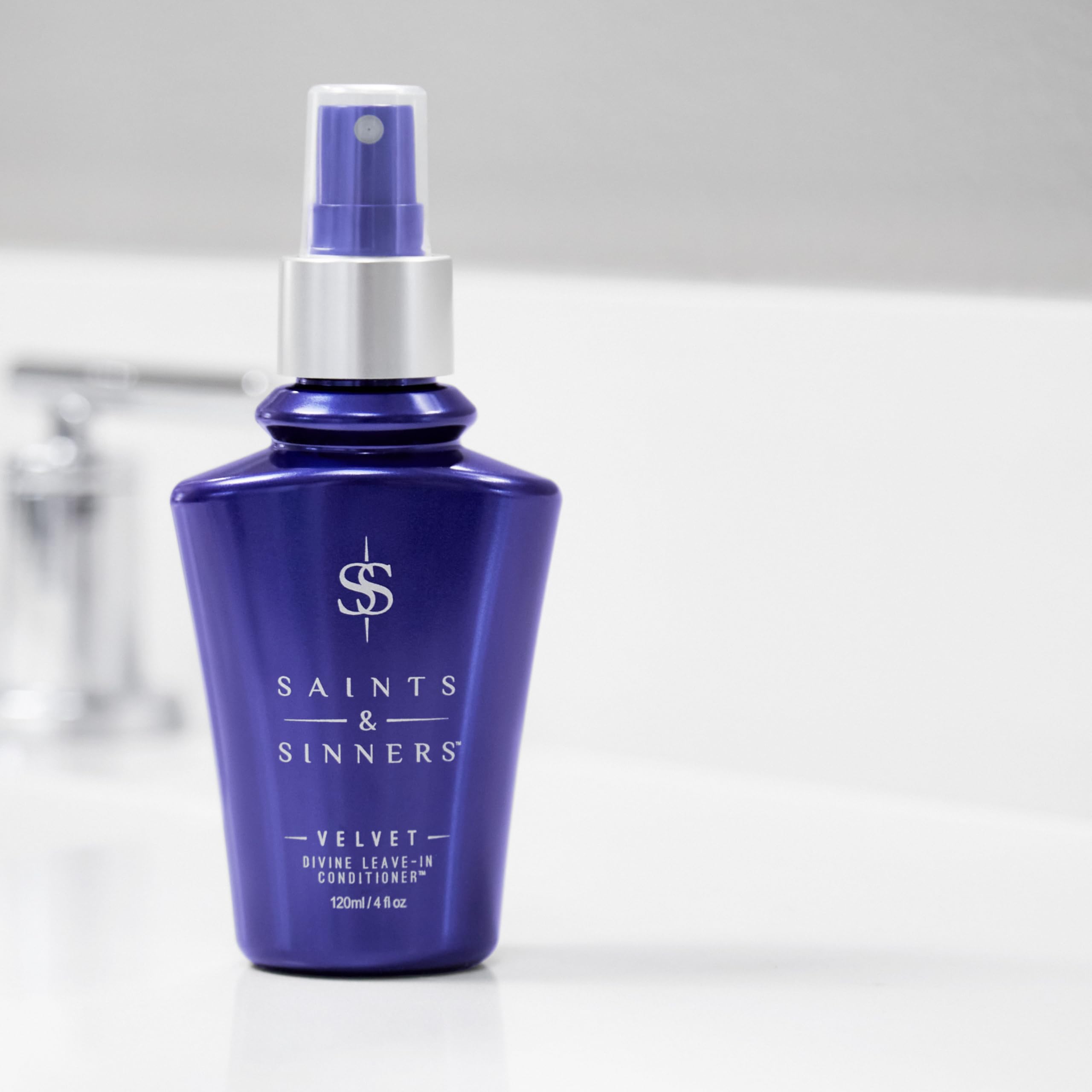 Texture crème se transformant en brume légère de Velvet Divine