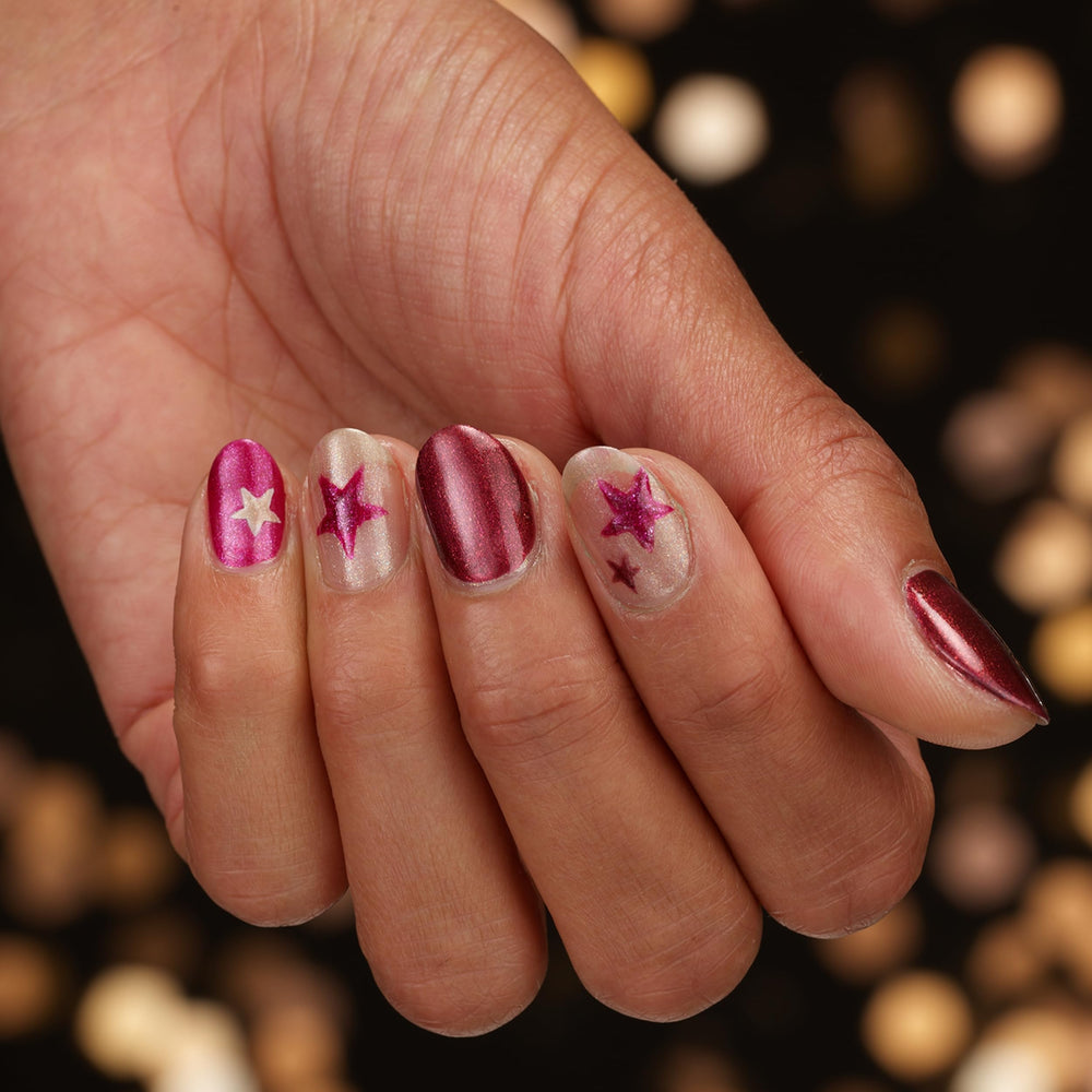 Sally Hansen Miracle Gel con brillo festivo para temporada navideña.
