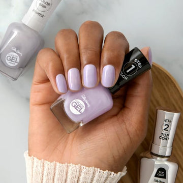 Sally Hansen Miracle Gel Desierto Reinado: ideal para un ritual de cuidado de uñas en casa.