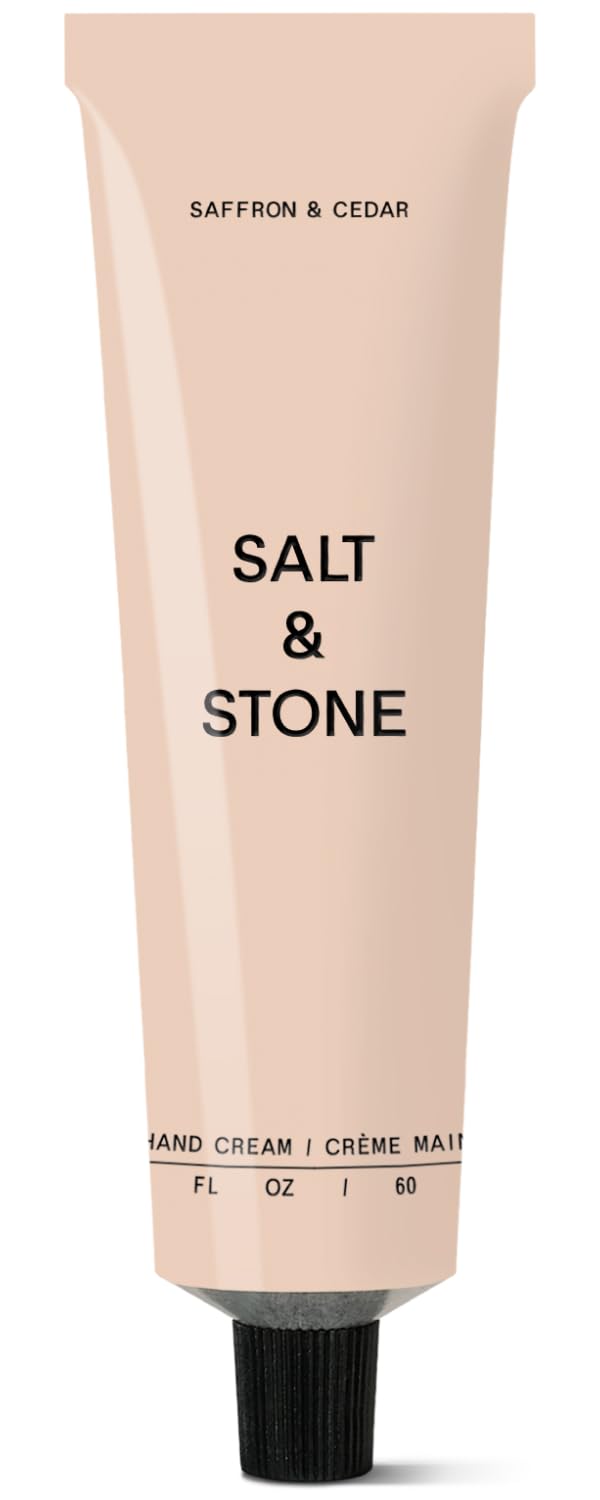 Salt & Stone Crème mains Safran-Cèdre, hydratation rapide et douceur durable.