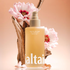Saltair Santal Bloom pump top close-up showing easy dispensing for quick absorption.