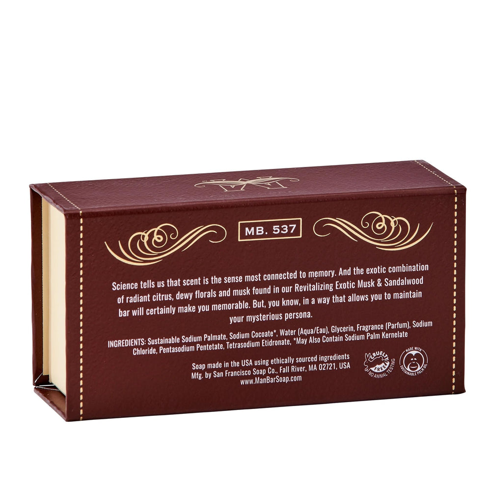 Barra para hombre, textura sedosa ideal para ducha revitalizante.