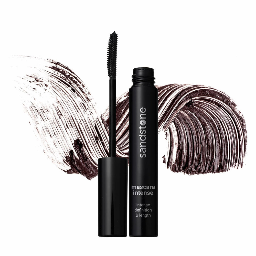 Mascara Sandstone Scandinavia, separacion de pestanas para un look definido sin grumos.