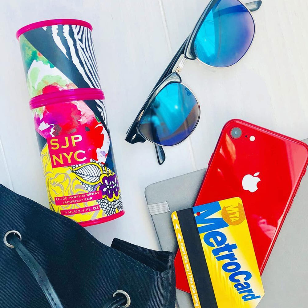 SJP NYC EDP – diseño de envase único, reflejo del estilo urbano.
