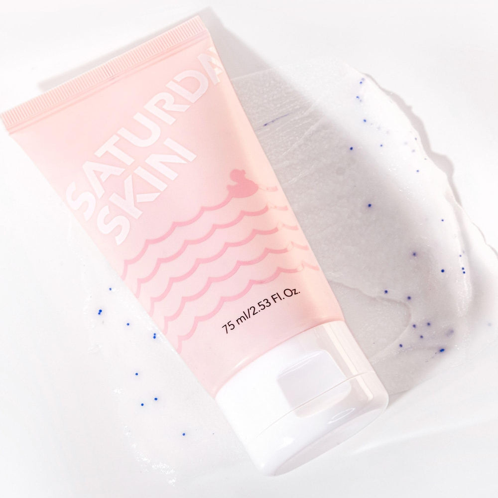  Saturday Skin Rub-A-Dub uso semanal recomendado para piel limpia y fresca.