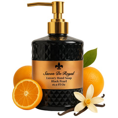 Savon De Royal: botella de lujo con vainilla y naranja para lavado suave y aromático.