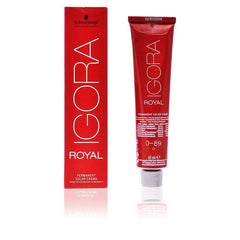 Schwarzkopf Igora Royal final color application shows even tone and shine.