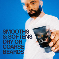 Textura cremosa del acondicionador para barba Scotch Porter Restorative.
