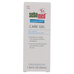 Gel SEBAMED con aloe vera y acido hialuronico, ayuda a hidratar sin peso.