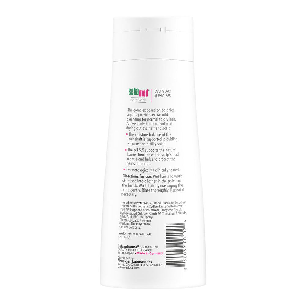 Etiqueta de SEBAMED Everyday Shampoo con pH 5.5, limpieza delicada.
