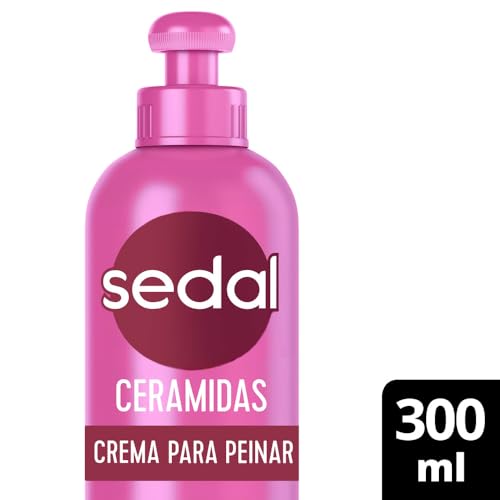 Aplicación en pelo húmedo con Sedal S.O.S. Ceramidas para peinado flexible.