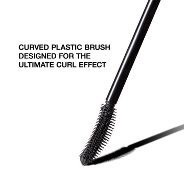 SELESTIA BEAUTY Queen Cobra: transformación de pestañas para efecto de mirada poderosa.