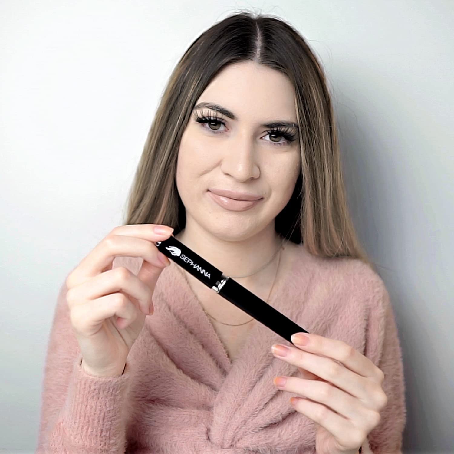 SEPHANNA cristal resistente: alta densidad para mayor durabilidad.