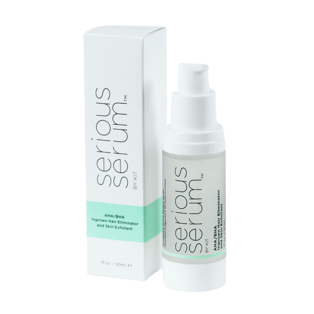Sérum Serious Serum sur sa bouteille, démontrant une exfoliation douce pour peau lisse