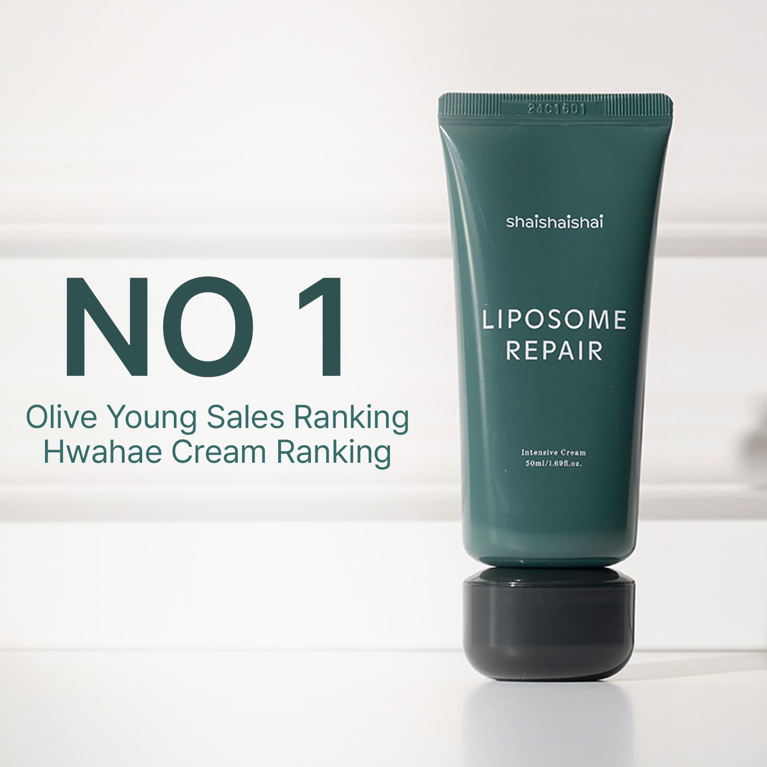 La fórmula sin fragancia de shaishaishai Liposome Repair Milky Cream cuida la piel sensible.