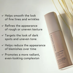 SHANI DARDEN Retinol Reform, textura cremosa para una aplicación suave.