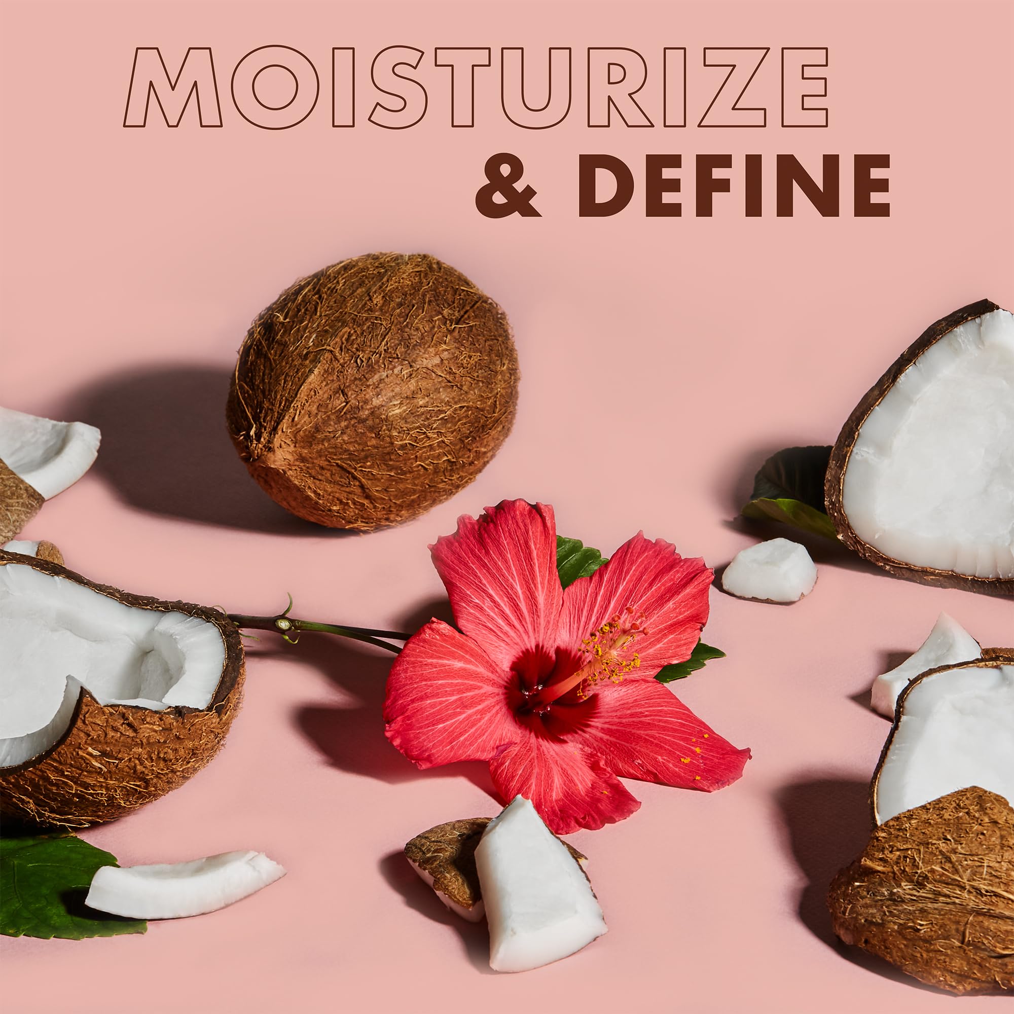 Frizz Free Curl Mousse de SheaMoisture — pot, contrôle du frisottis et volume.